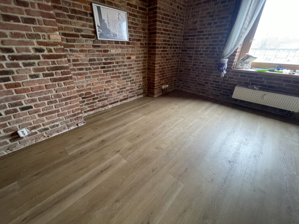 20250425 103448003 Ios